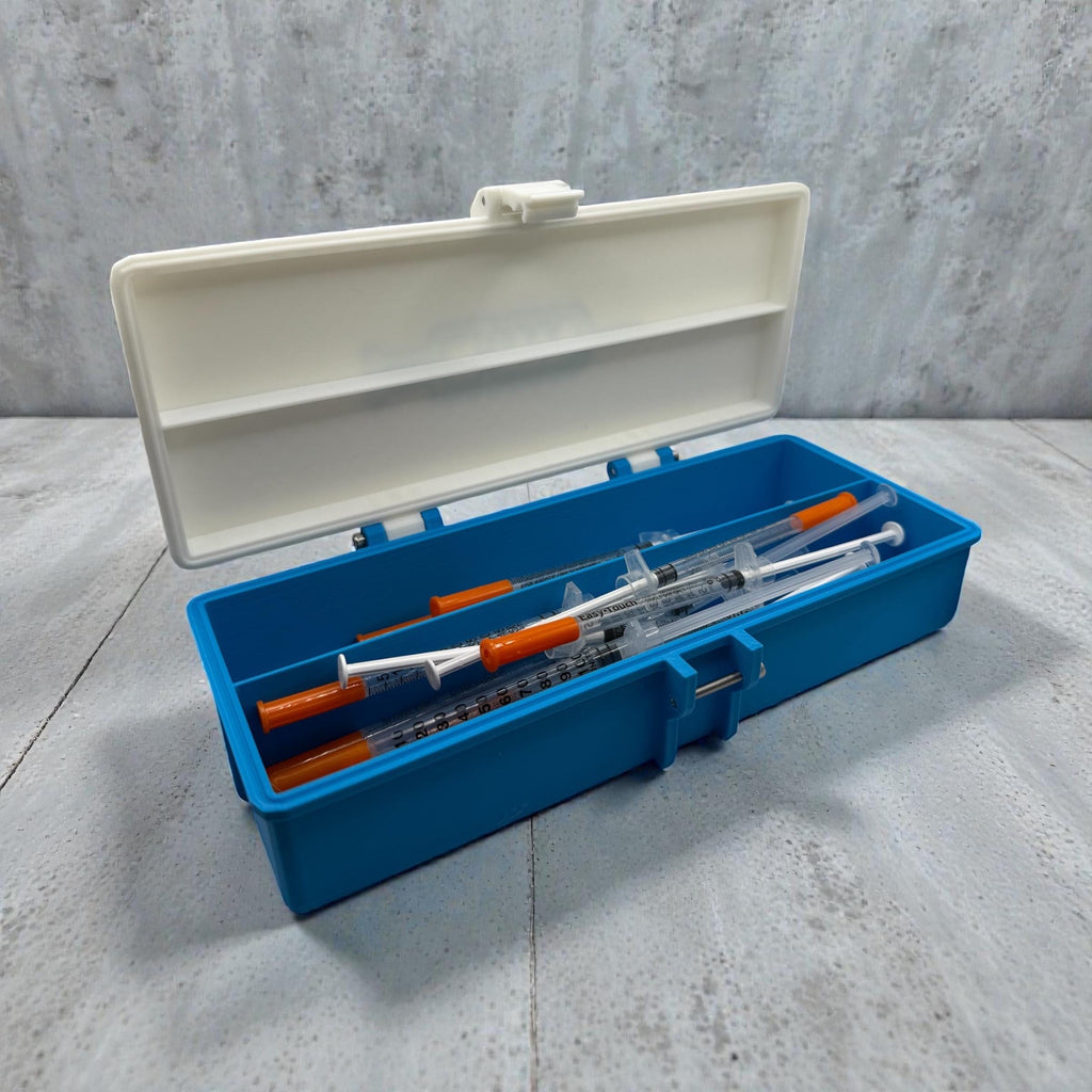 Syringe Holder Storage Case – Holds  15 or More New or Preloaded Syringes