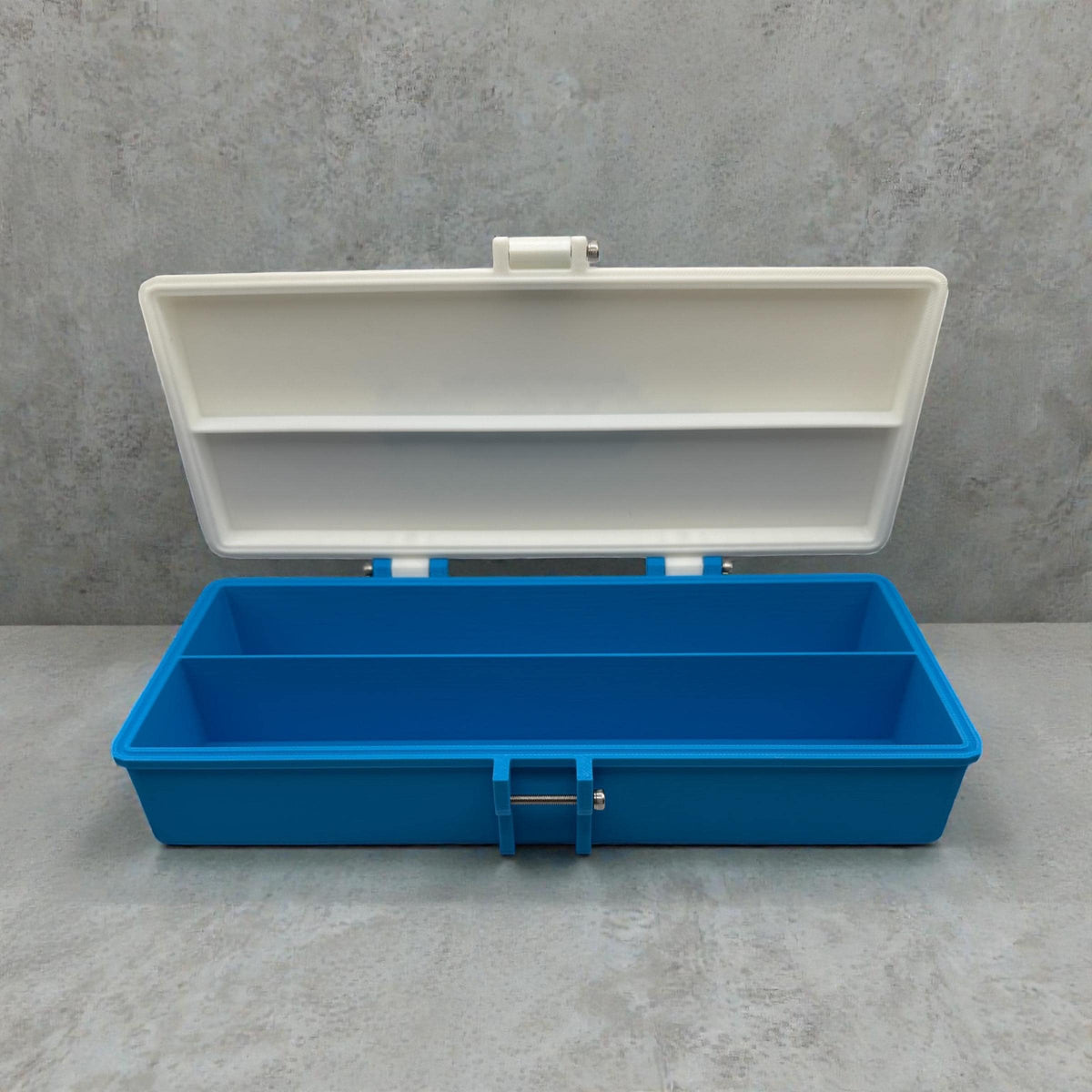 Syringe Holder Storage Case – Holds  15 or More New or Preloaded Syringes