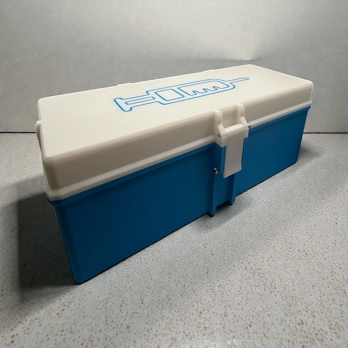 Syringe Holder Storage Case – Holds  15 or More New or Preloaded Syringes