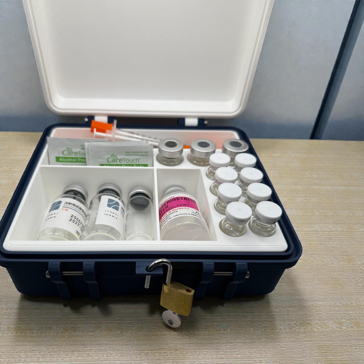 Peptide case Storage Box Vial Holder lockable Travel Case  For 3ml & 5ml Vial Mix Storage Box