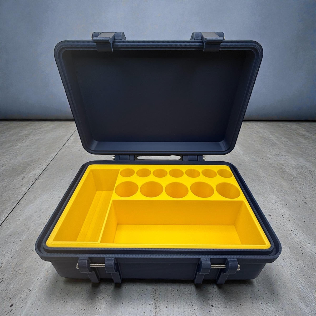Peptide case Storage Box For Travel, syringe holder and  vials organizer for 3ml, 5ml or  10ml vials