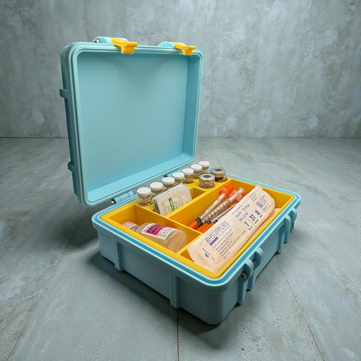 Peptide vial case storage, syringe holder and  vials organizer for 3ml, 5ml and 10ml vials like glp1 glow tesamorelin