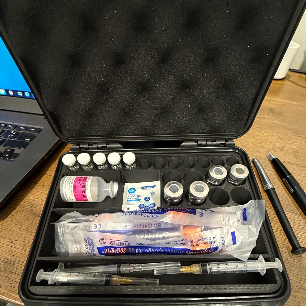 Peptide  Storage Case And Sirynger holder For 3ml  5ml and 10ml Vials VAULTFORGE20