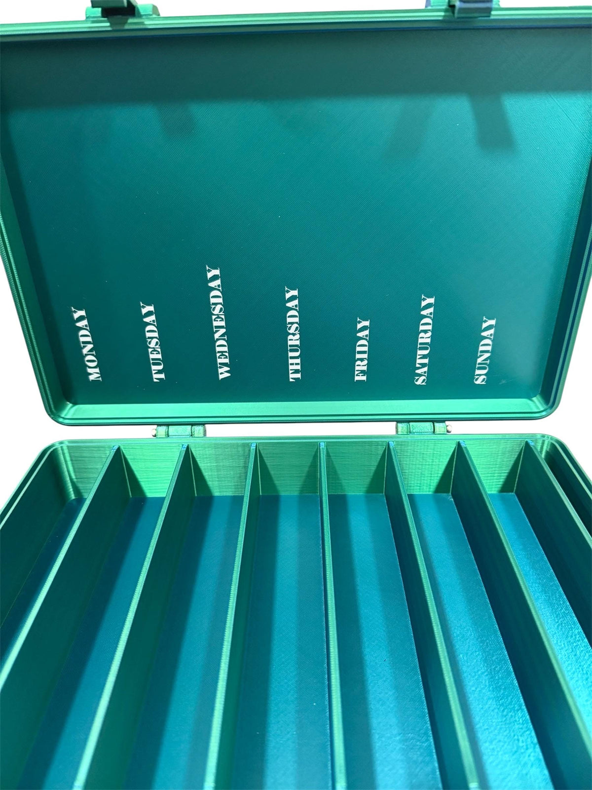 Prefilled Syringe Storage Case 7 Slot Organizer Alcohol Pad Area